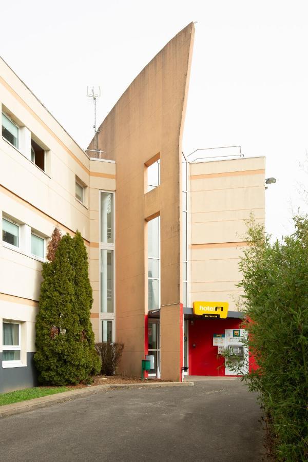 Hotelf1 Nemours Exterior photo